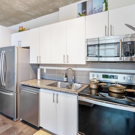 Spacious Corner Apartment Downtown تورونتو المظهر الخارجي الصورة