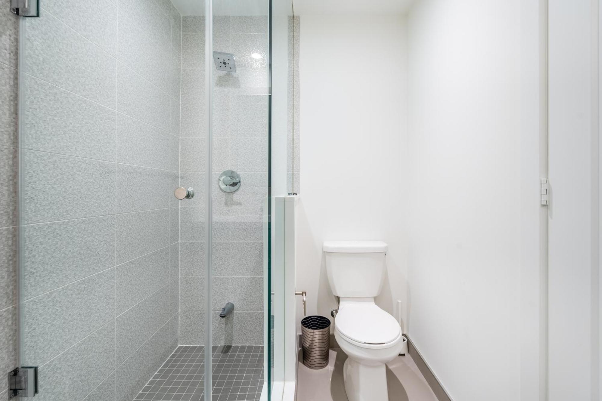 Spacious Corner Apartment Downtown تورونتو المظهر الخارجي الصورة